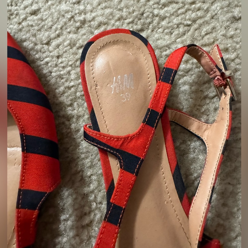 H&M Shoes - Picture 2 of 3